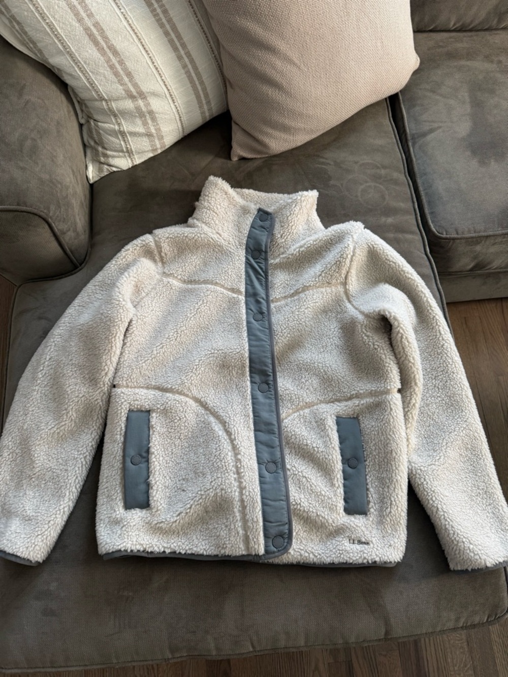L.L. Bean Soapstone Sherpa Fleece Jacket NWT - Picture 5 of 10